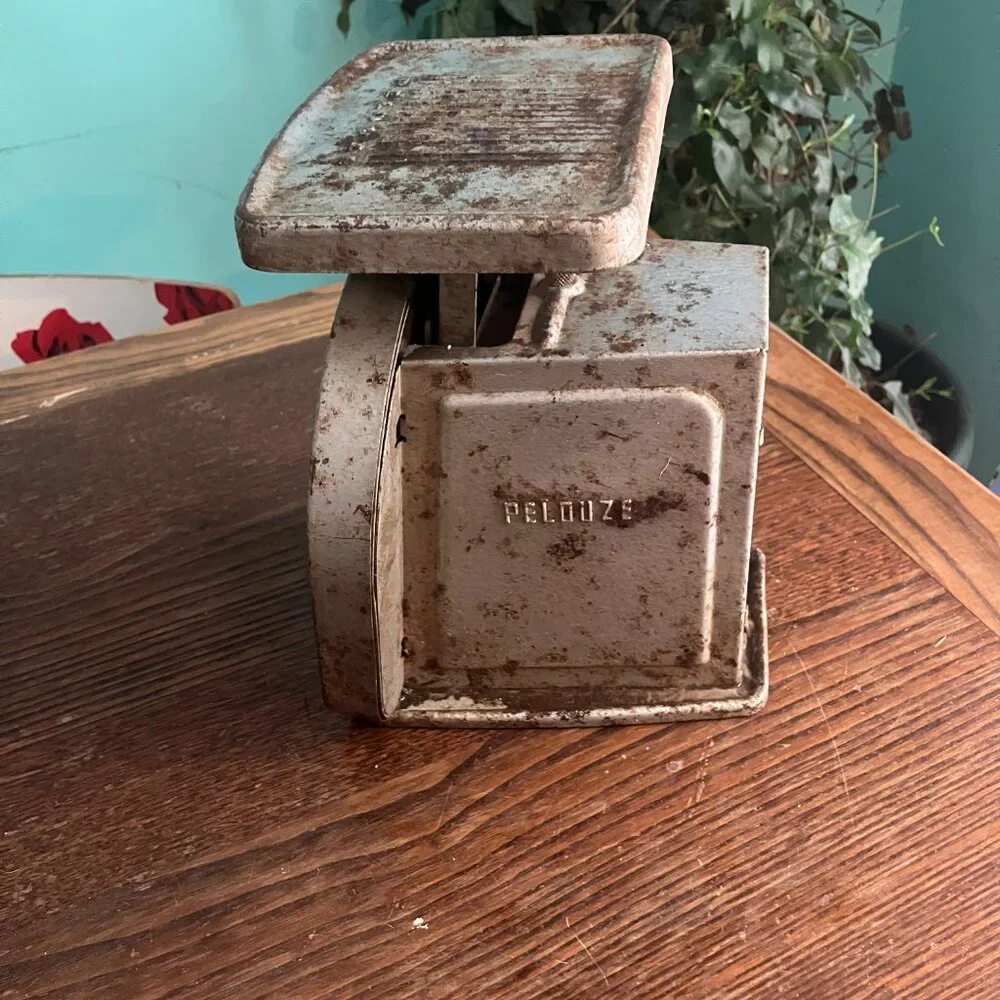 ✨ Vintage Pelouze Model Y-5 Postal Scale – Industrial Farmhouse Decor! ✨